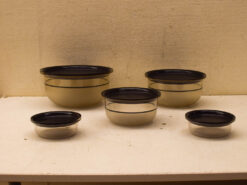 5 delig ronder Tupperware bakjes 47033