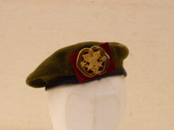 Baret met embleem 48534