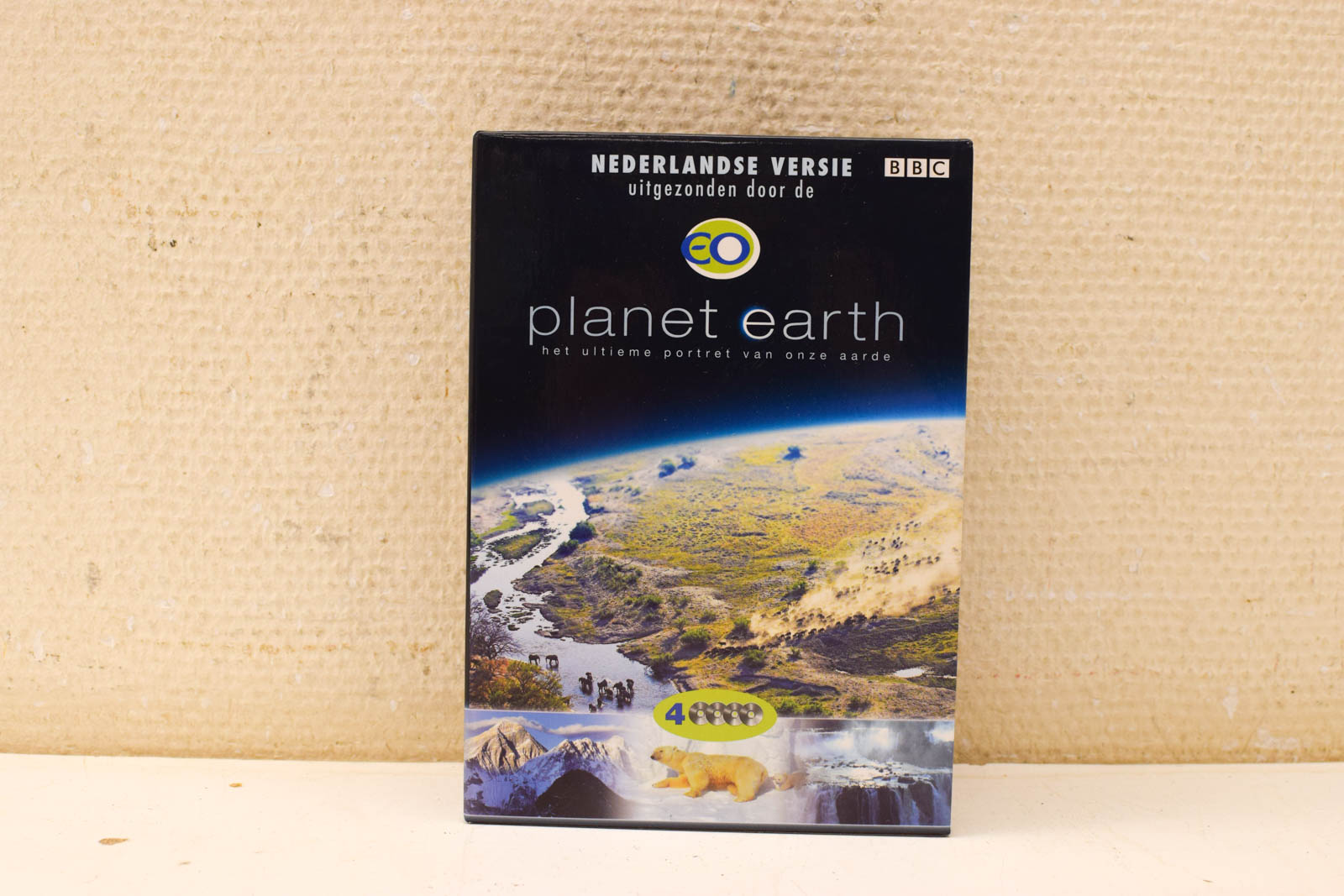 4 DVD Box Nederlandse versie Planet Earth 50102