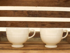 2 stuks Wedgwood porseleinen kopjes 50471