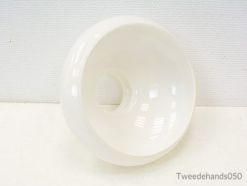 Sleek white ceramic bowl with a conical shape, perfect for modern and classic decor.
