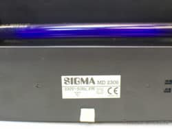 Sigma MD 2306 UV lamp: Compact, efficient blue light technology for professional salons and labs.