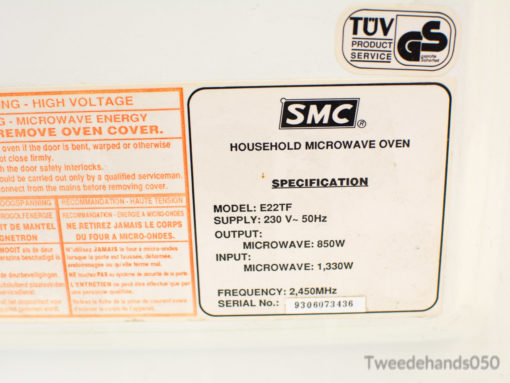 SMC E22TF microwave: powerful 850W cooking with safety certifications for efficient kitchen use.