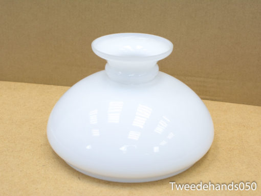Sleek white vase with glossy finish, perfect for minimalist decor and elegant floral displays.