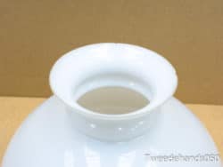 Sophisticated white ceramic vase with flared rim, perfect for stylish floral arrangements and decor.