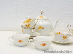 Retro servies, Porseleinen theeservies 87005