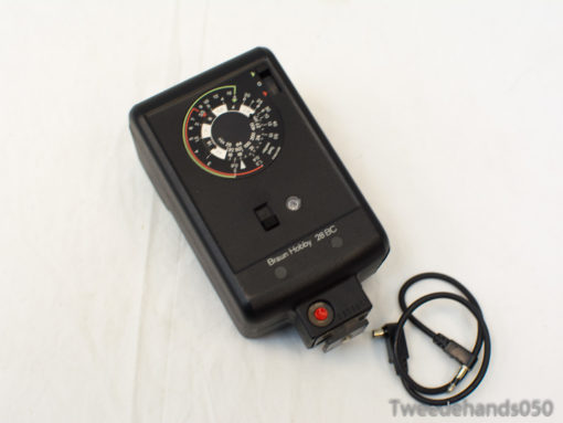 Vintage Blade Hobby 78 BC: Sleek analog battery tester for precise DIY electronics measurements.