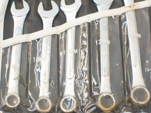 Durable chrome wrenches 9mm-12mm in a clear pouch for easy identification and access.
