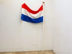 Vlaggenstok met Nederlandse vlag 91852