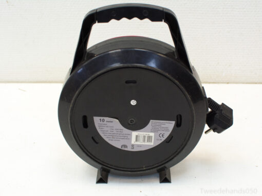 Durable 10-meter extension reel with ergonomic handle, ideal for home and garden use.