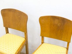 2 Vintage houten stoelen 92076