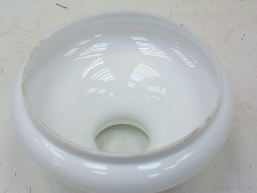 Sleek white porcelain bowl for stylish decoration and versatile usage in modern homes.