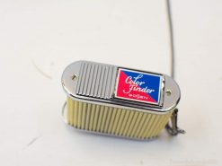 Vintage Gossen Color Finder: a compact tool for artists and photographers color matching needs.