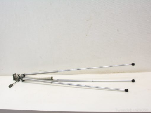 Lightweight aluminum tripod with adjustable legs for stable photography and videography in any environment.