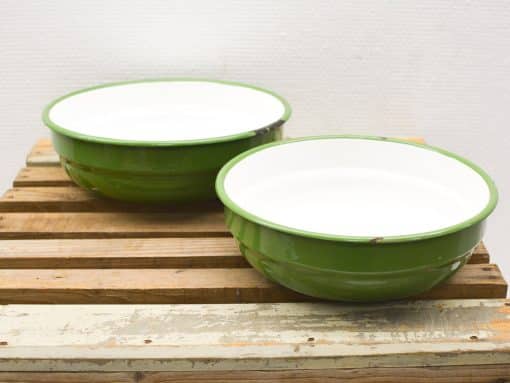 Charming vintage green bowls for a rustic kitchen, perfect for cooking and stylish décor.