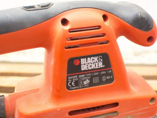 Black & Decker KA197E Sander - Versatile 220W Tool for DIY and Professional Use