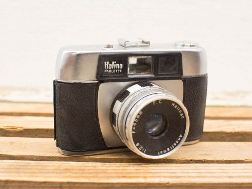 Halina Paulette camera 1965 vintage  13481