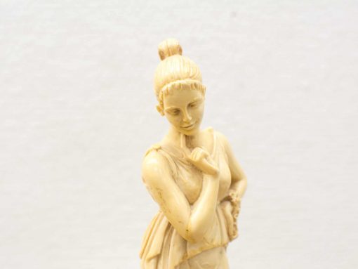 Grieks vrouwen beeldje 14616