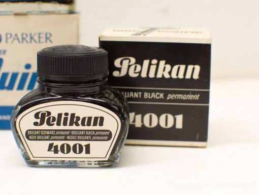 Classic Pelikan 4001 Brilliant Black ink pot for writing enthusiasts and collectors.