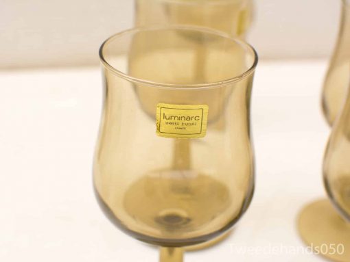 Elegant amber glassware set from Luminarc, perfect for any occasion.