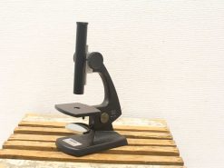 Oude microscoop  19316