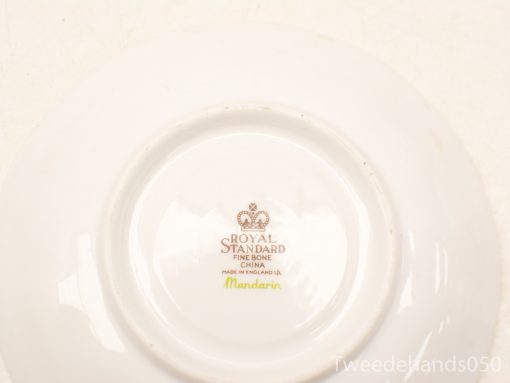 Elegant Royal Standard fine bone china plate, made in England, perfect for luxury dining.