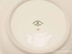 Elegant Bavaria decorative plate with emblem and glossy finish, ideal for collectors and porcelain enthusiasts.