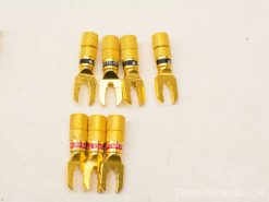 High-quality gold connectors for audio and electronics, featuring forked ends for secure connections.