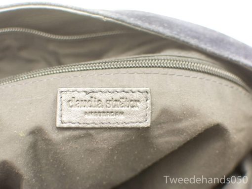 Stylish Claudia Sträter bag in earthy tones with a minimalist design, perfect for everyday use.