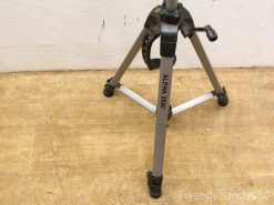Alpha 2500 tripod for sale: durable, stable, ideal for photography and videography.