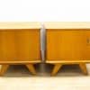 vintage nachtkastjes set van 2 21677
