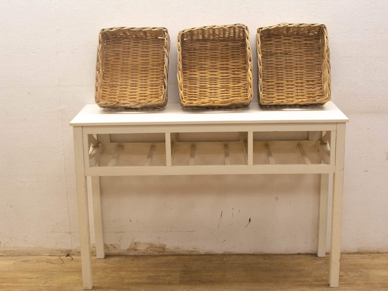 Sidetable 22947