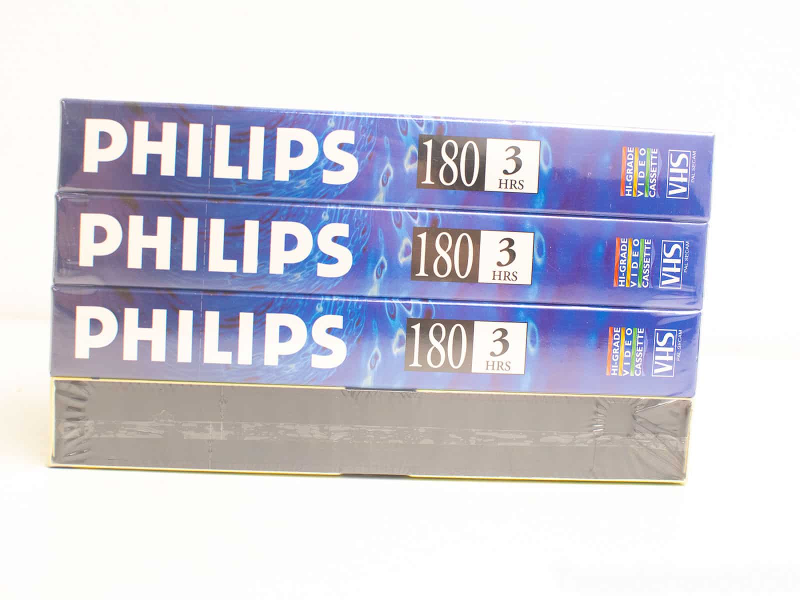 4 Philips vhs  23775