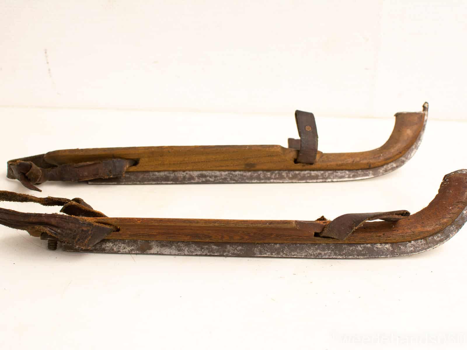 vintage houten schaatsen  25229