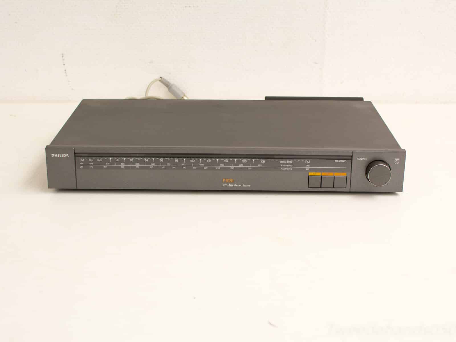 Philips am-fm stereo turner  25690