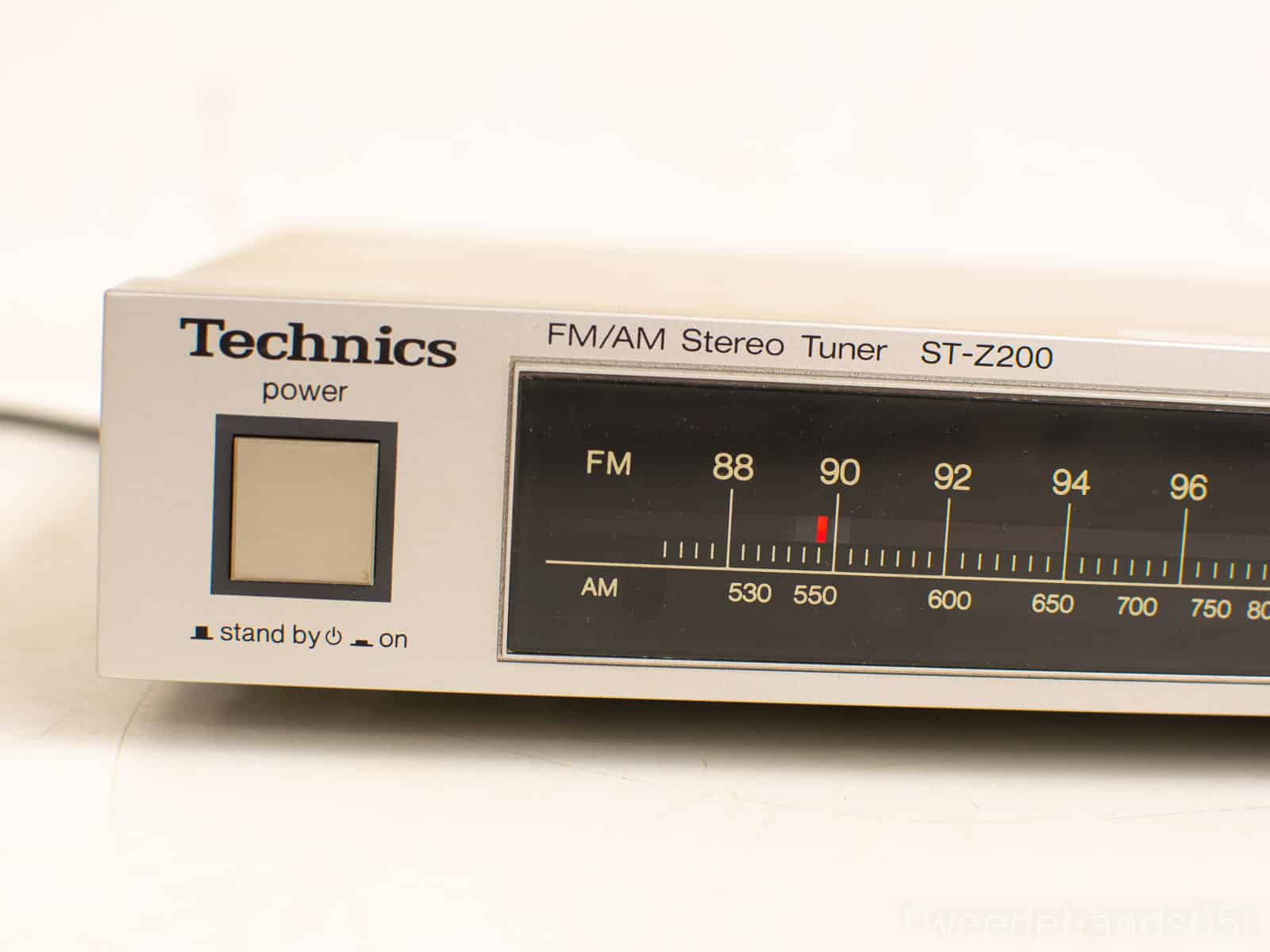 Technicus FM/AM stereo tuner  25826
