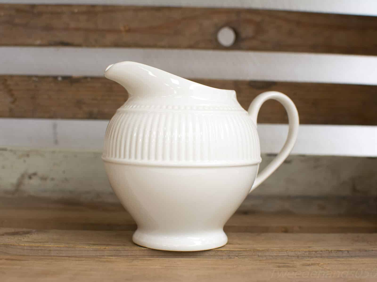 wedgwood winsor melkkannetje  25609