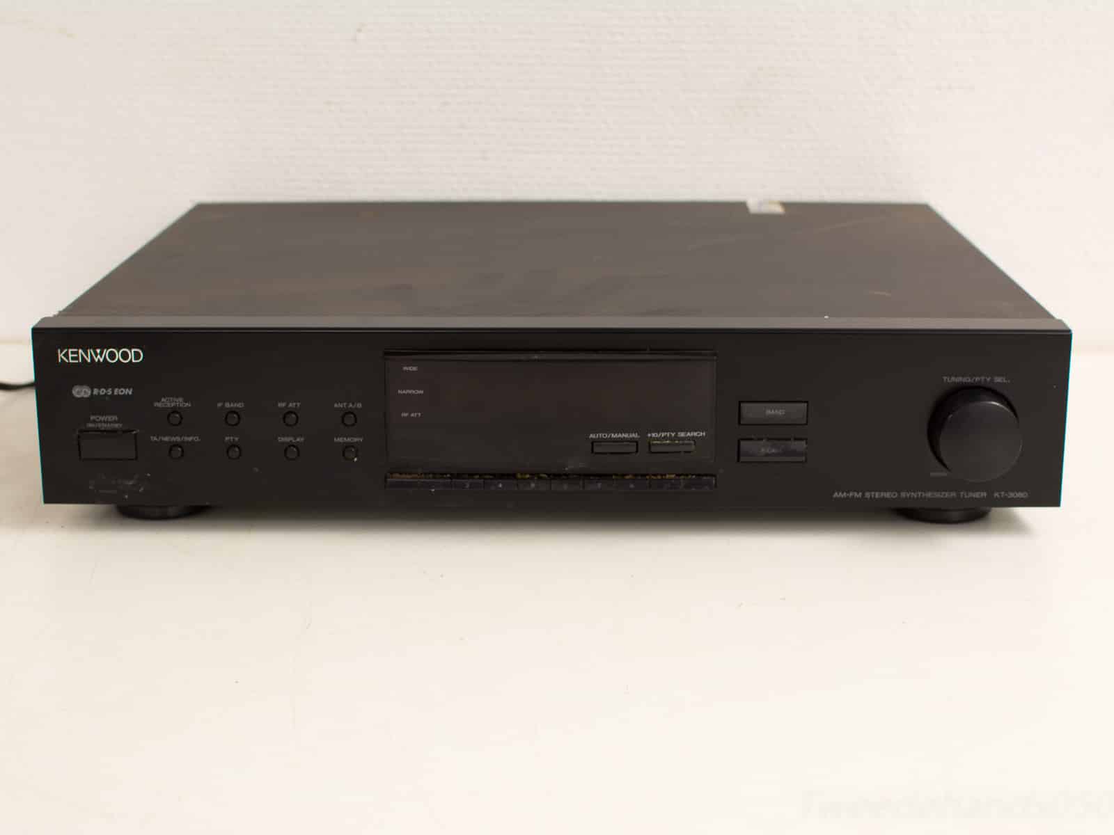 Kenwood AM-FM stereo synthesizer turner 26640