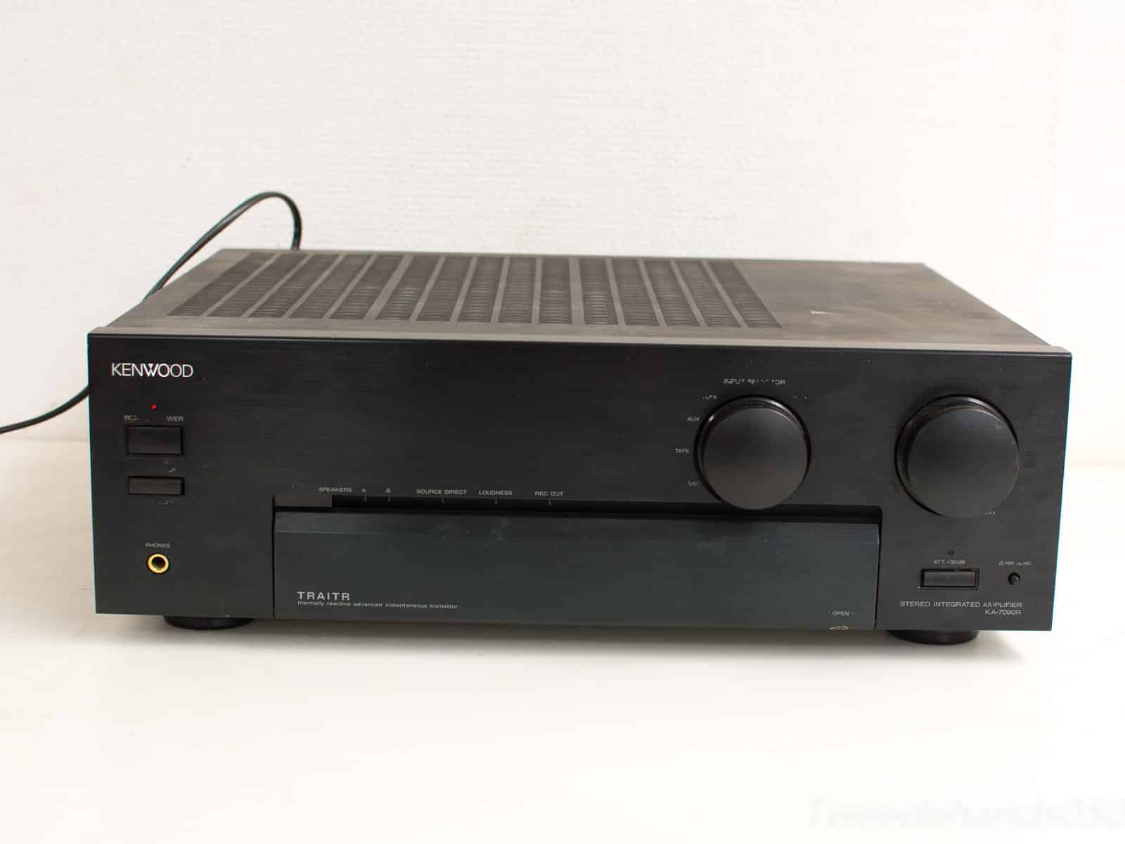 Kenwood stereo integrate amplifier 26632