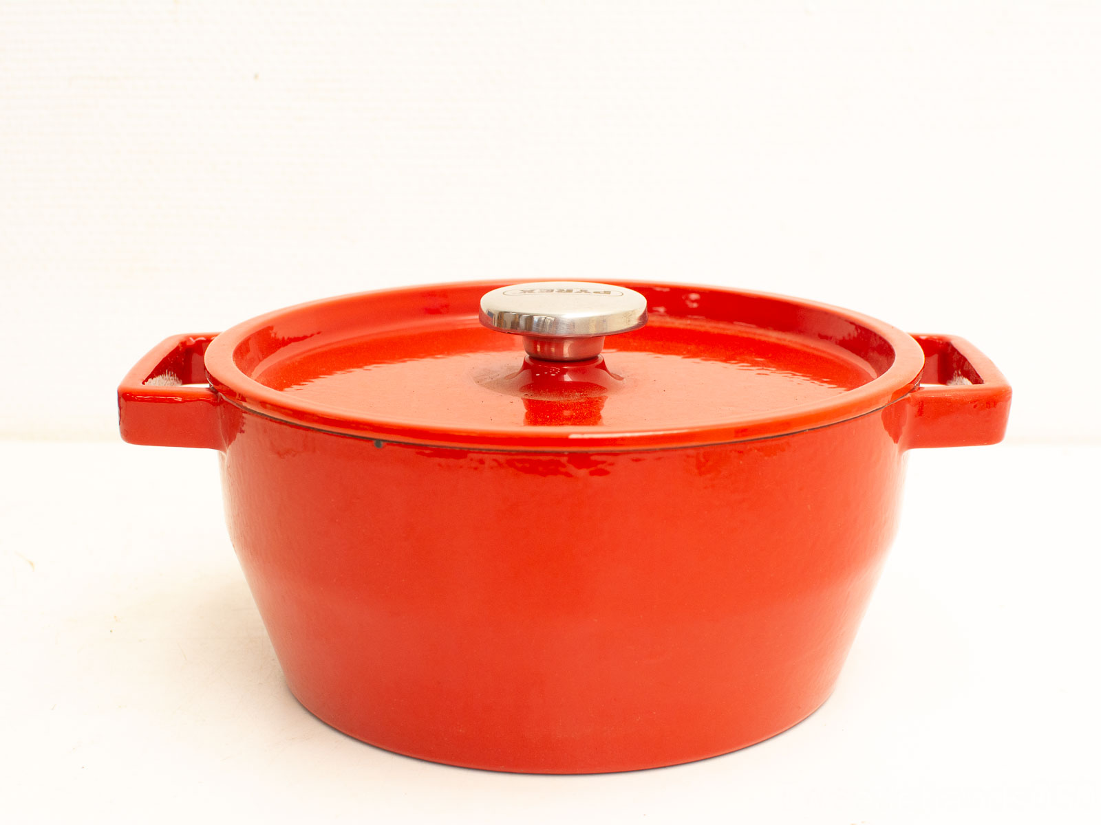 pyrex pan  28216