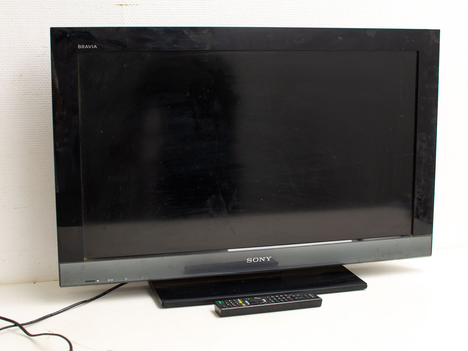 Sony Bravia LCD tv 28372