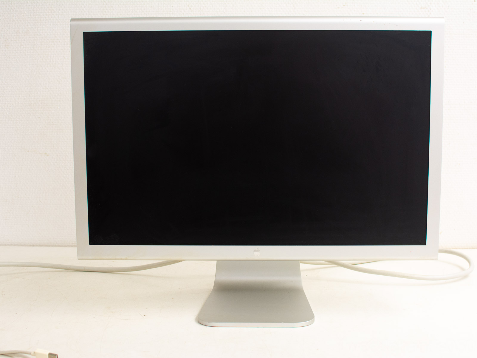 apple cinema hd display 28584