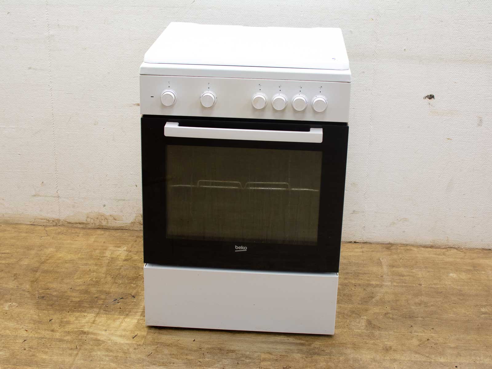 beko gasfornuis 28713