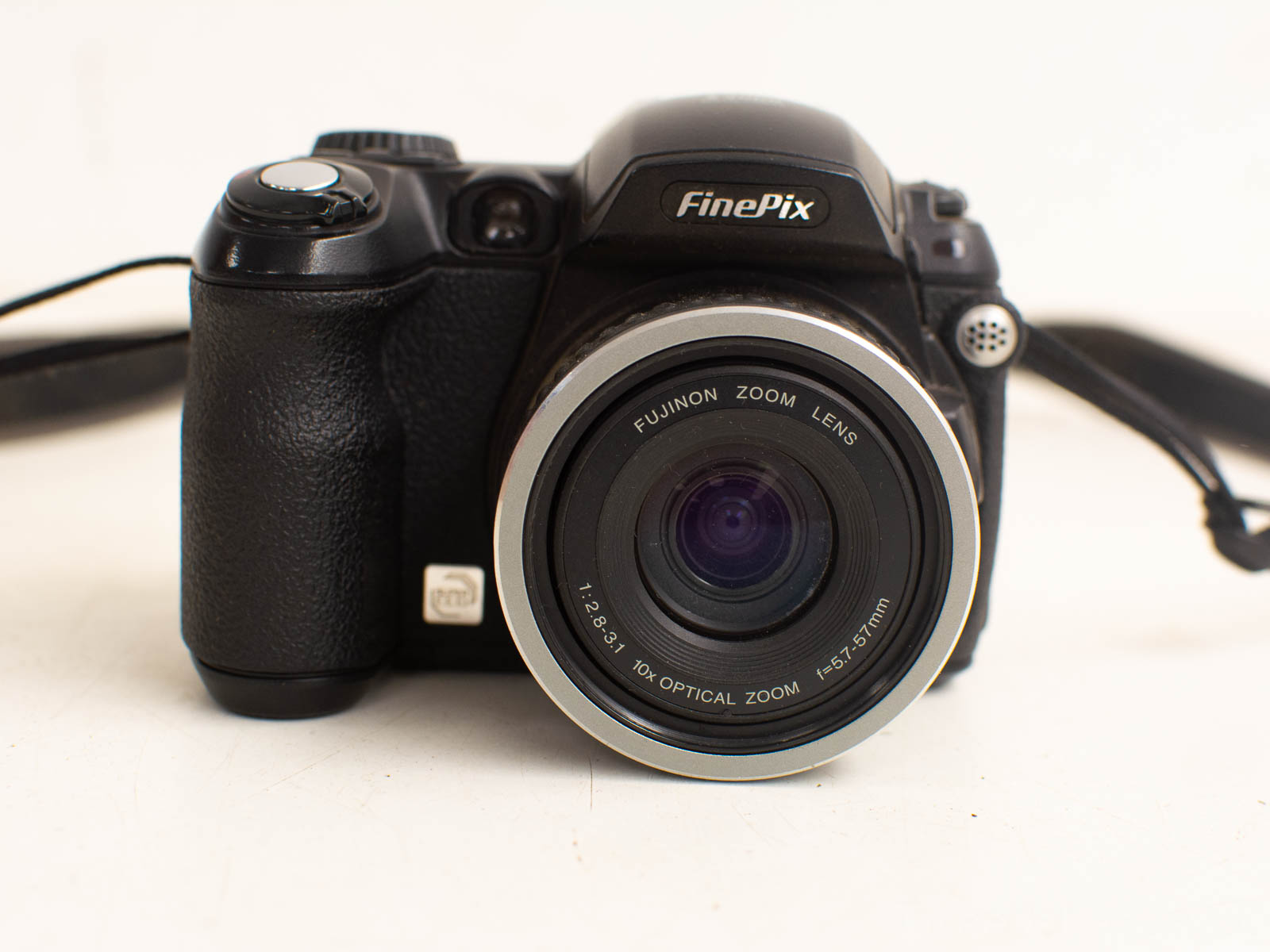 finepix camera 28547