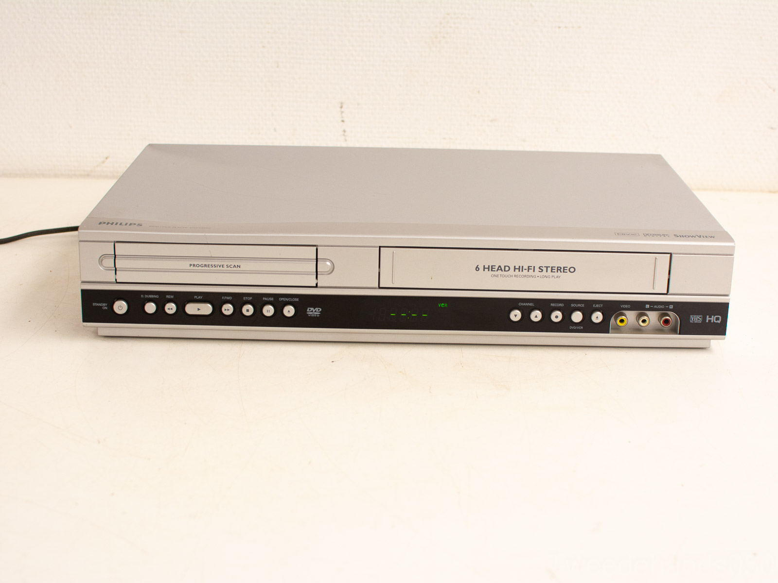 philips dvd/vcr player  DVP3350v  28664