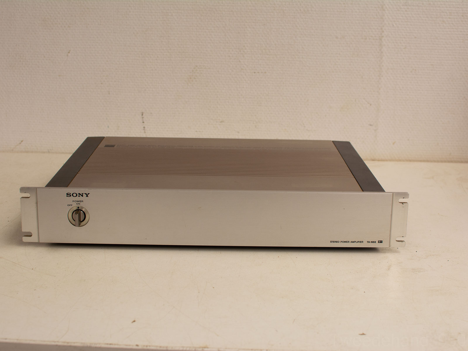 sony amplifiesony stereo power amplifier  28526 GERESERVEERD 8/7