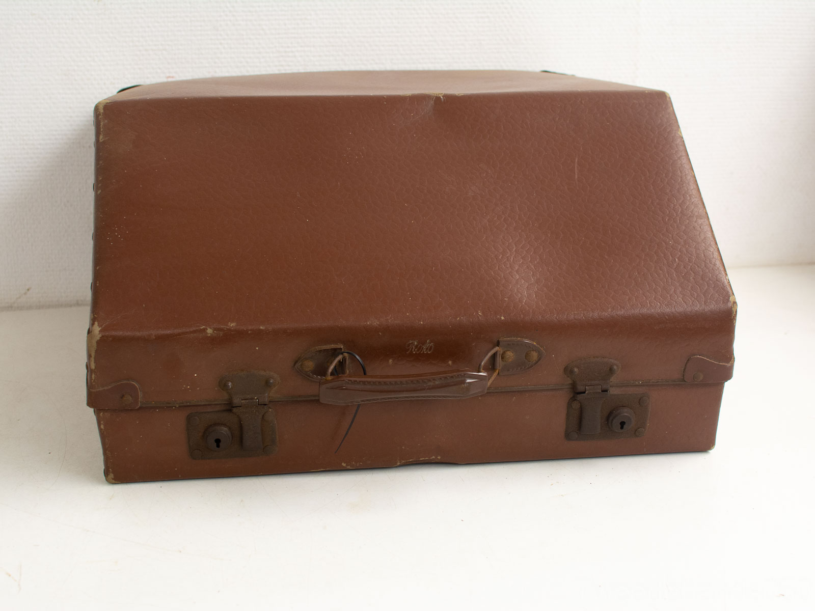 Vintage koffer 28755