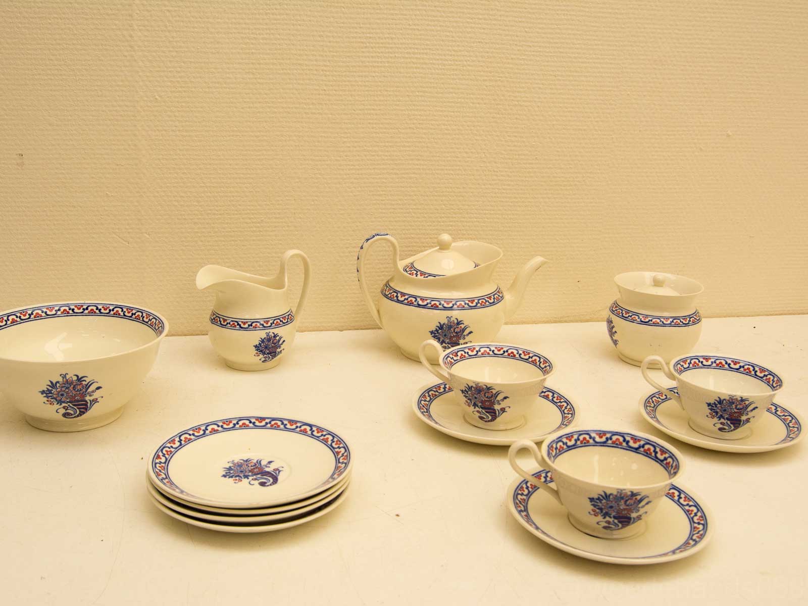 16 delig haddon wedgwoods thee servies 29557