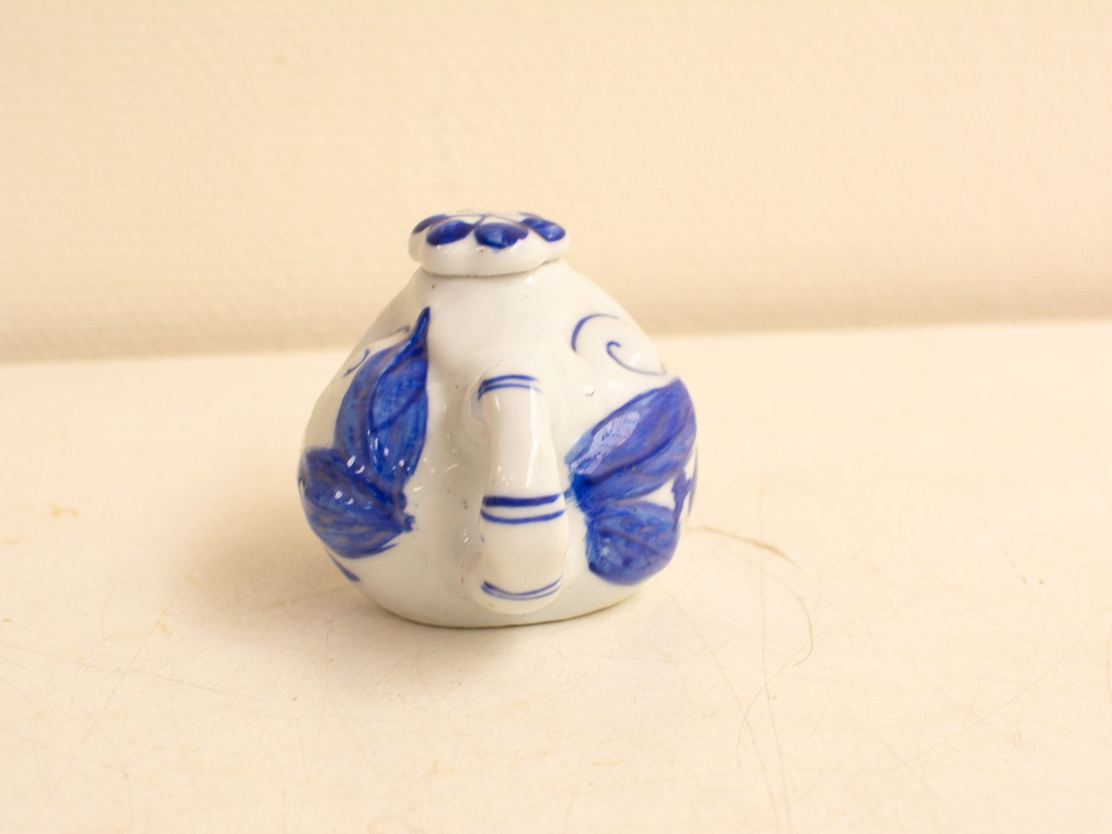 Kleine chineze theepot 29057