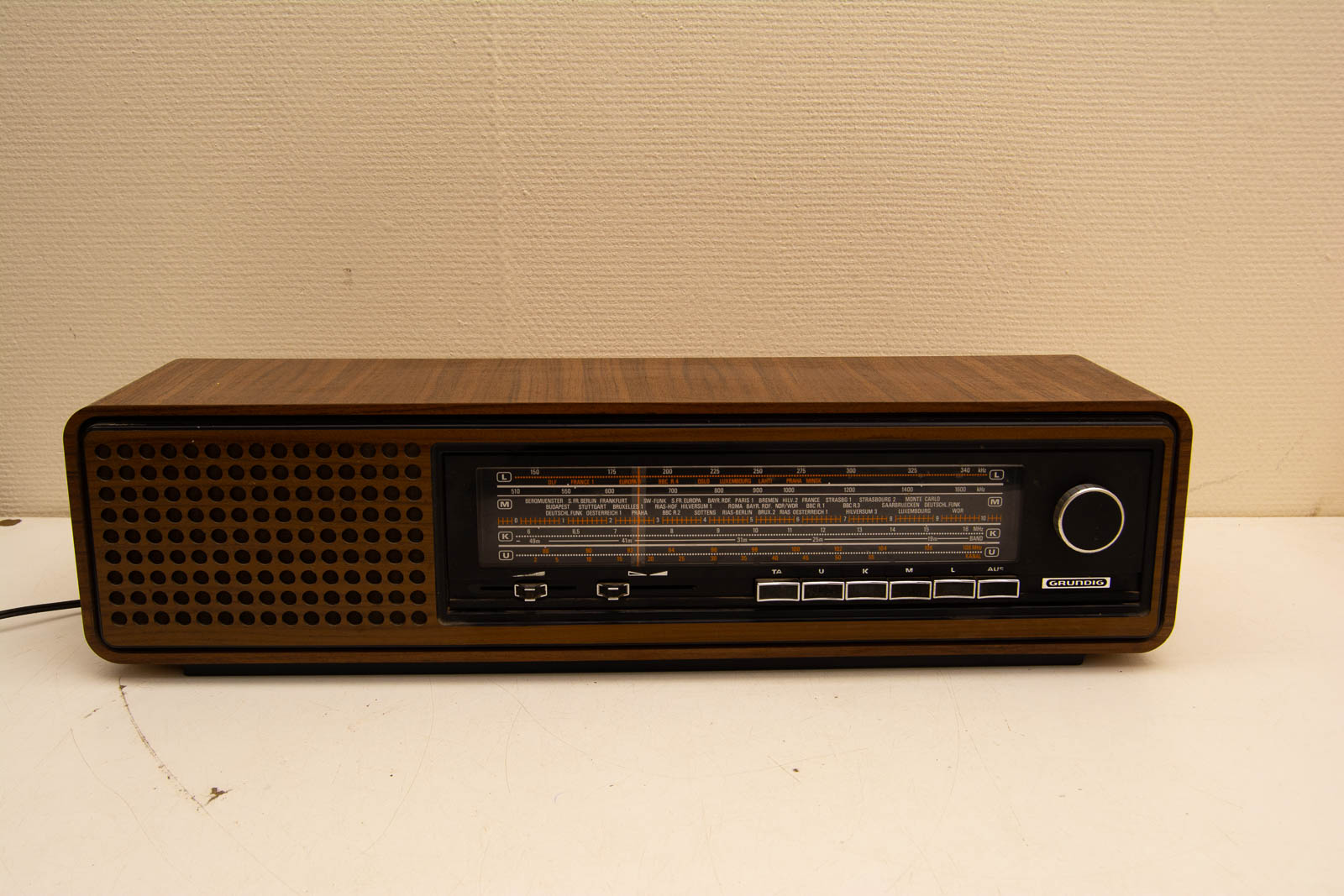 vintage  Grundig radio 29617
